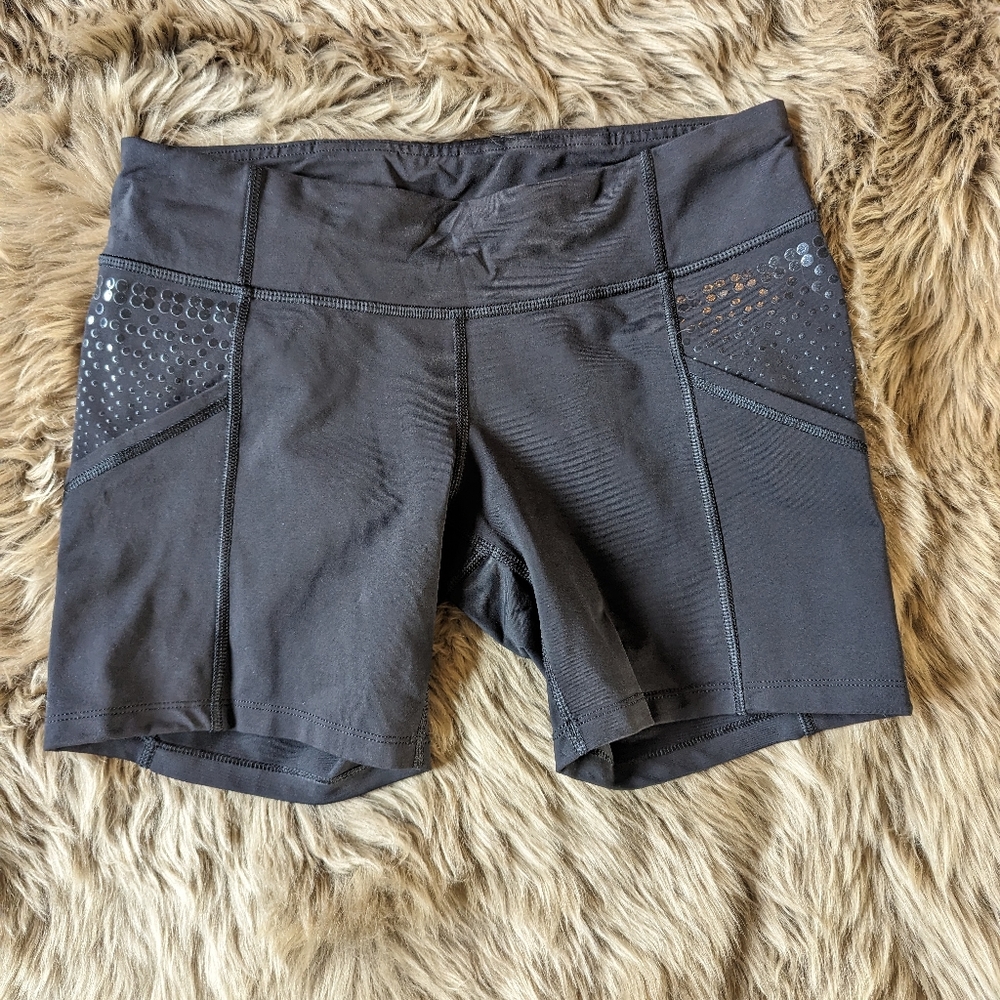 Lululemon Dart and Dash Side Pocket Shorts